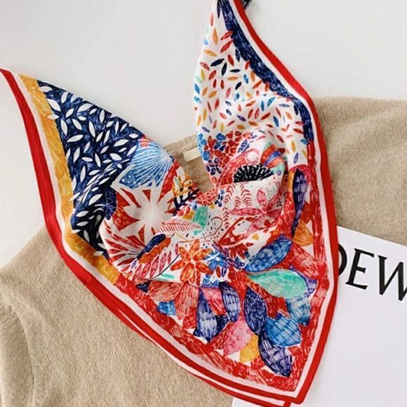 Bright Pattern Mulberry Silk Neck Scarf
